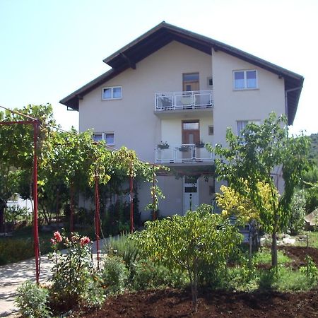 Apartment Dalmatien Raslina Ngoại thất bức ảnh