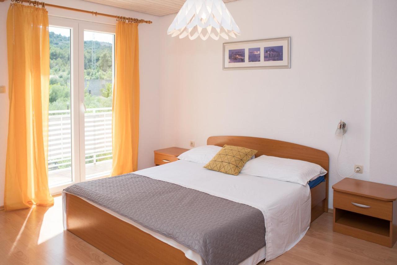 Apartment Dalmatien Raslina Ngoại thất bức ảnh