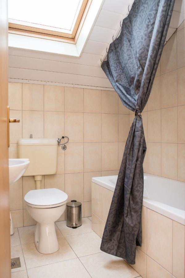 Apartment Dalmatien Raslina Ngoại thất bức ảnh