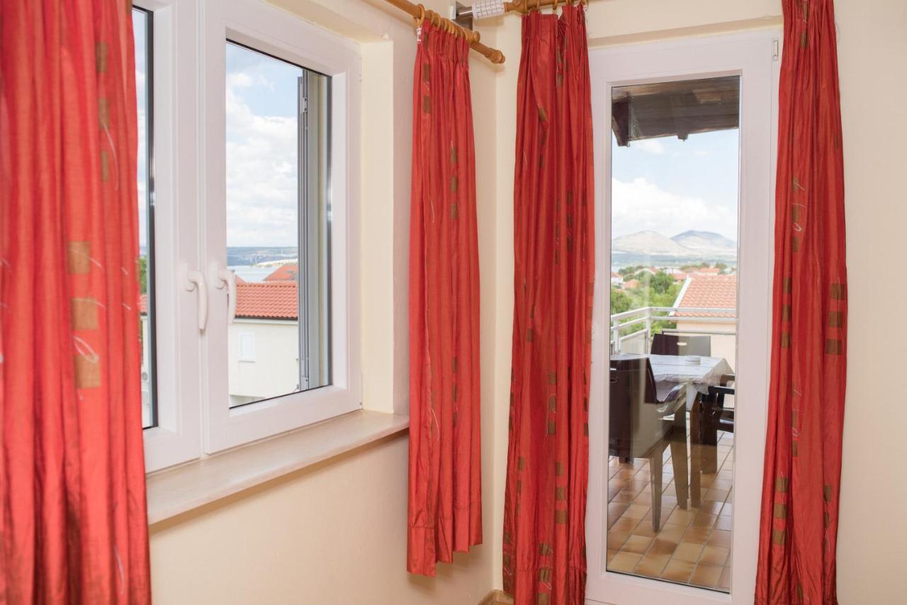 Apartment Dalmatien Raslina Ngoại thất bức ảnh