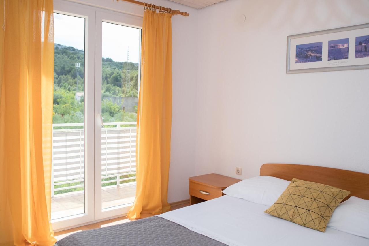 Apartment Dalmatien Raslina Ngoại thất bức ảnh