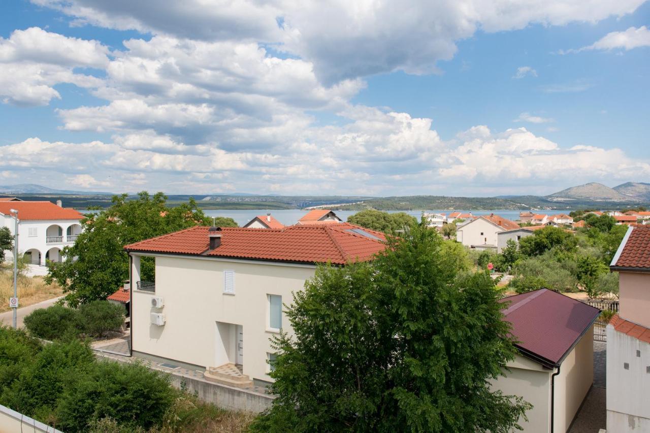 Apartment Dalmatien Raslina Ngoại thất bức ảnh