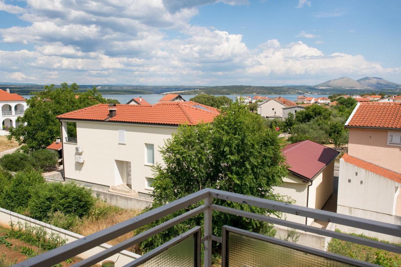 Apartment Dalmatien Raslina Ngoại thất bức ảnh