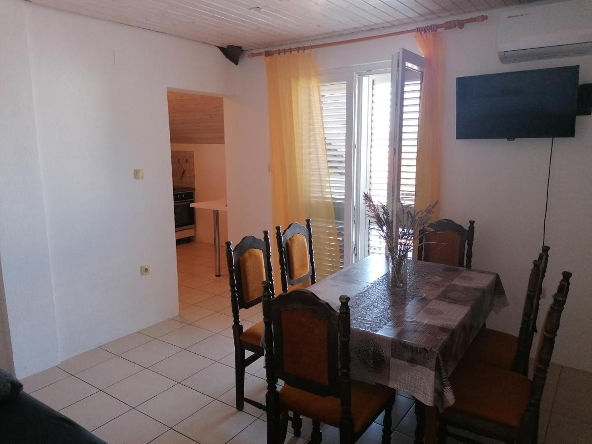 Apartment Dalmatien Raslina Ngoại thất bức ảnh