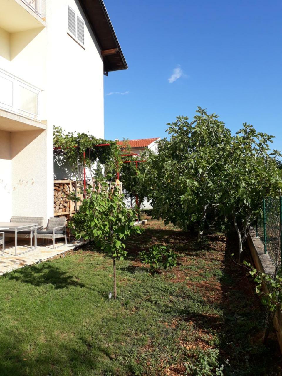 Apartment Dalmatien Raslina Ngoại thất bức ảnh